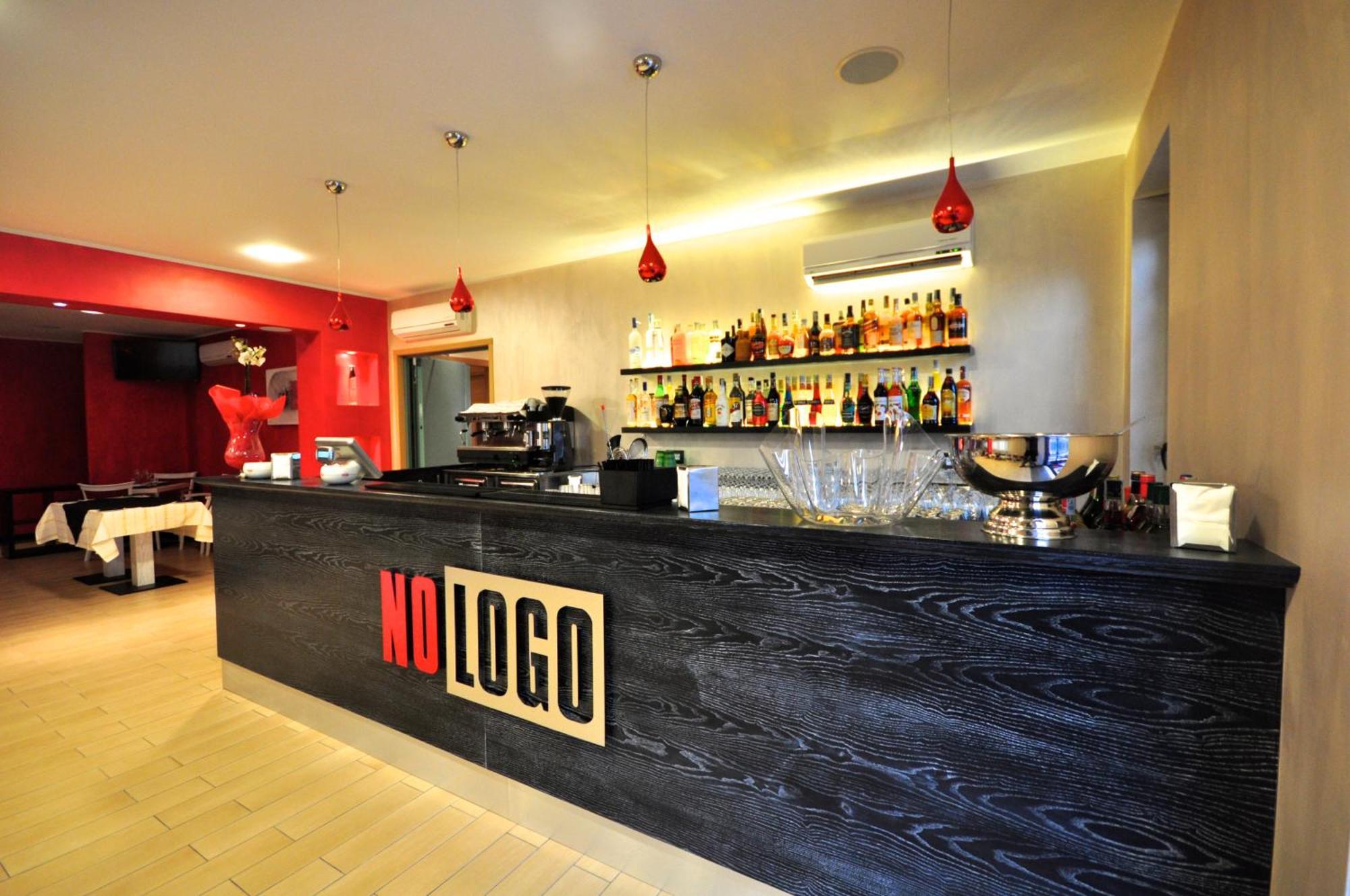 Hotel 325 Tor Vergata Рим Екстериор снимка