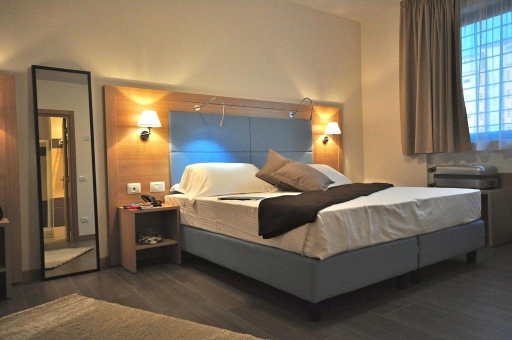 Hotel 325 Tor Vergata Рим Стая снимка