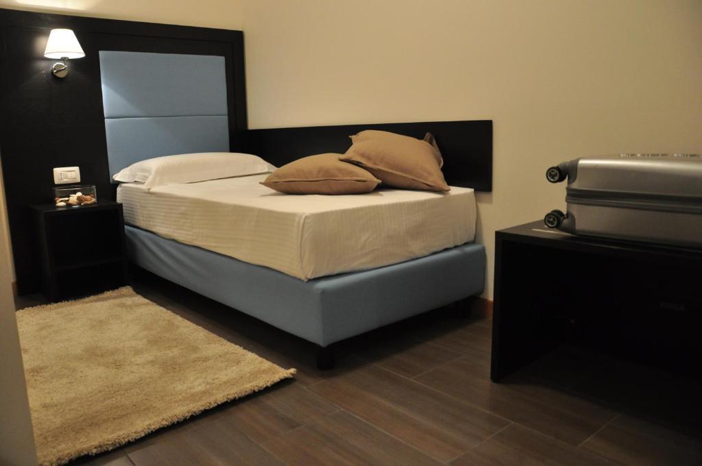 Hotel 325 Tor Vergata Рим Стая снимка